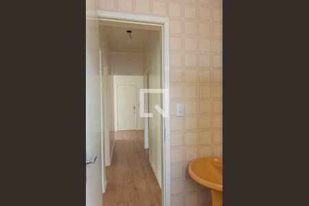 Apartamento à venda com 65m², 2 quartos e 1 vaga Apartamento à venda com 65m², 2 quartos e 1 vagaBanheiro
