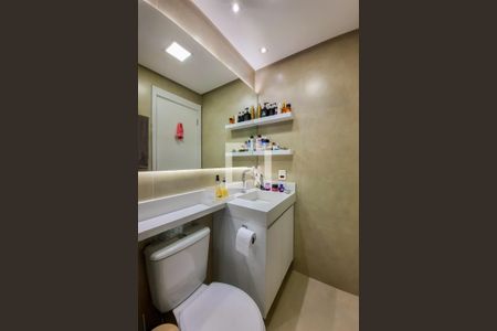 Apartamento à venda com 70m², 2 quartos e 1 vagaBanheiro da Suíte