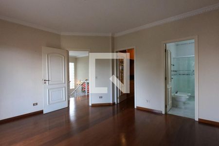 Casa à venda com 253m², 4 quartos e 4 vagas Casa à venda com 253m², 4 quartos e 4 vagasSuíte