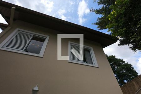 Casa à venda com 253m², 4 quartos e 4 vagas