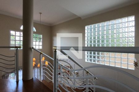 Casa à venda com 253m², 4 quartos e 4 vagas