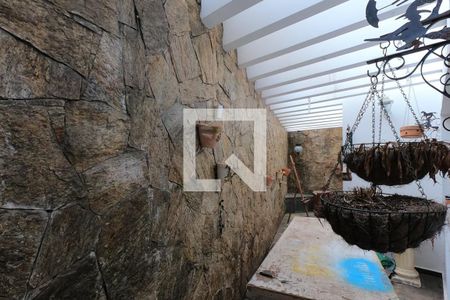 Casa à venda com 253m², 4 quartos e 4 vagas Casa à venda com 253m², 4 quartos e 4 vagasJardim de Inverno