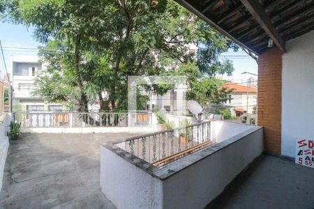 Casa à venda com 182m², 3 quartos e 2 vagas Casa à venda com 182m², 3 quartos e 2 vagasVaranda do quarto 1