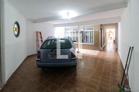 Casa à venda com 182m², 3 quartos e 2 vagas Casa à venda com 182m², 3 quartos e 2 vagasGaragem