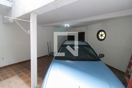 Casa à venda com 182m², 3 quartos e 2 vagas Casa à venda com 182m², 3 quartos e 2 vagasGaragem