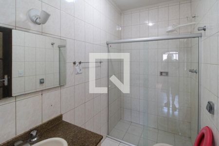 Casa à venda com 182m², 3 quartos e 2 vagas Casa à venda com 182m², 3 quartos e 2 vagasBanheiro do quarto 3