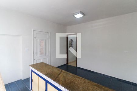 Casa à venda com 182m², 3 quartos e 2 vagas Casa à venda com 182m², 3 quartos e 2 vagasCozinha