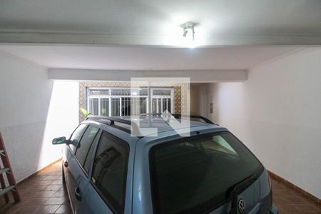 Casa à venda com 182m², 3 quartos e 2 vagas Casa à venda com 182m², 3 quartos e 2 vagasGaragem