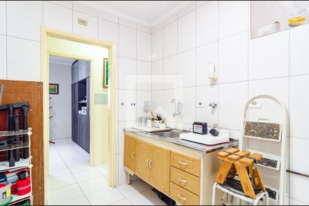 Apartamento à venda com 121m², 4 quartos e 2 vagas Apartamento à venda com 121m², 4 quartos e 2 vagasCozinha 1