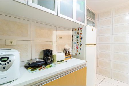 Apartamento à venda com 121m², 4 quartos e 2 vagas Apartamento à venda com 121m², 4 quartos e 2 vagasCozinha 2