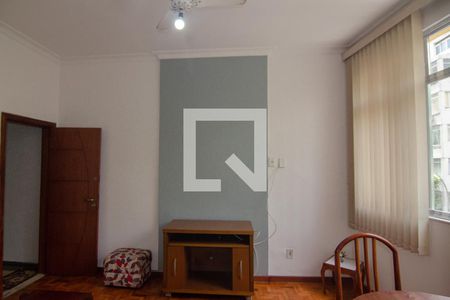 Sala de apartamento à venda com 1 quarto, 40m² em Copacabana, Rio de Janeiro