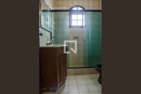 Casa à venda com 200m², 5 quartos e 4 vagas Casa à venda com 200m², 5 quartos e 4 vagasBanheiro suite 2