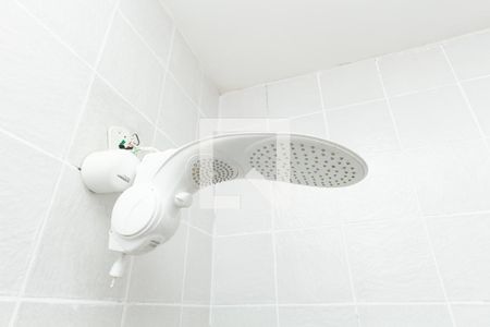 Casa à venda com 140m², 3 quartos e 3 vagasDetalhe do banheiro da suíte