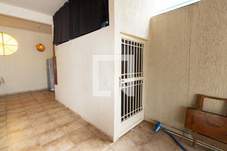 Casa à venda com 140m², 3 quartos e 3 vagasDepósito (terraço)