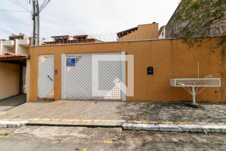 Casa de condomínio à venda com 80m², 2 quartos e 2 vagas Casa de condomínio à venda com 80m², 2 quartos e 2 vagasFachada