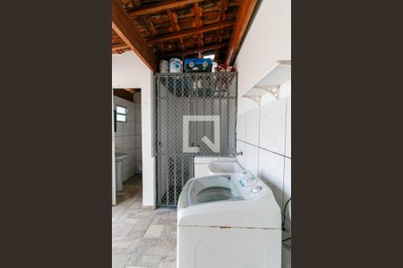 Casa de condomínio à venda com 80m², 2 quartos e 2 vagas Casa de condomínio à venda com 80m², 2 quartos e 2 vagasÁrea de serviço