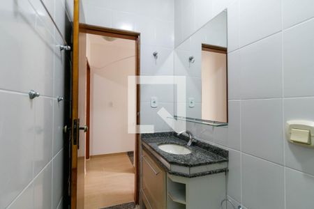 Casa de condomínio à venda com 80m², 2 quartos e 2 vagas Casa de condomínio à venda com 80m², 2 quartos e 2 vagasBanheiro