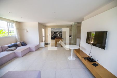 Apartamento à venda com 73m², 2 quartos e 1 vaga Apartamento à venda com 73m², 2 quartos e 1 vagaSalão de jogos