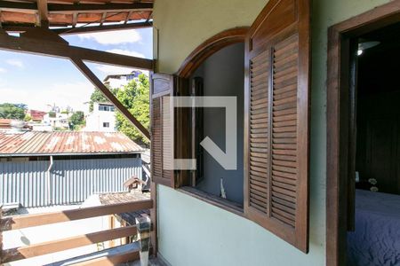 Casa à venda com 800m², 7 quartos e 5 vagas Casa à venda com 800m², 7 quartos e 5 vagasVaranda do Quarto