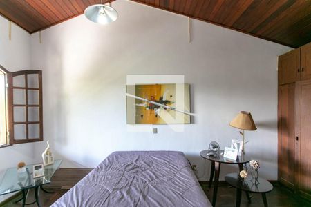 Casa à venda com 800m², 7 quartos e 5 vagas Casa à venda com 800m², 7 quartos e 5 vagasQuarto Suíte 2