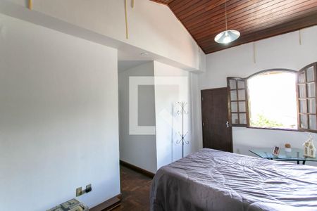 Casa à venda com 800m², 7 quartos e 5 vagas Casa à venda com 800m², 7 quartos e 5 vagasQuarto Suíte 2