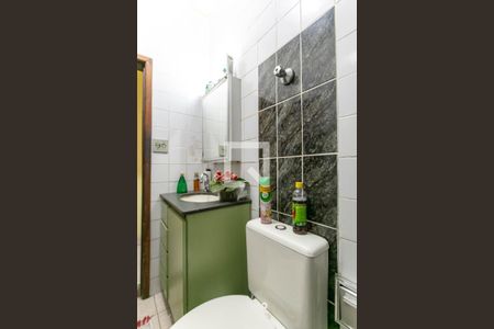 Casa à venda com 800m², 7 quartos e 5 vagas Casa à venda com 800m², 7 quartos e 5 vagasBanheiro Social 1