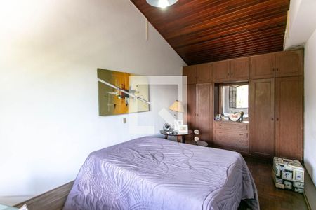 Casa à venda com 800m², 7 quartos e 5 vagas Casa à venda com 800m², 7 quartos e 5 vagasQuarto Suíte 2