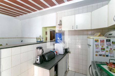 Casa à venda com 800m², 7 quartos e 5 vagas Casa à venda com 800m², 7 quartos e 5 vagasCozinha