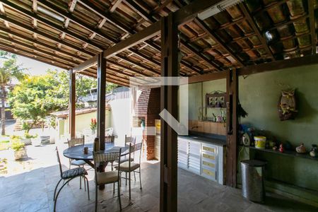 Casa à venda com 800m², 7 quartos e 5 vagas Casa à venda com 800m², 7 quartos e 5 vagasCozinha Externa