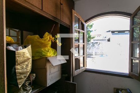 Casa à venda com 800m², 7 quartos e 5 vagas Casa à venda com 800m², 7 quartos e 5 vagasBarracão - Quarto 2