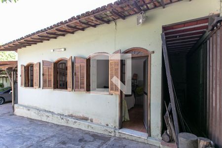 Casa à venda com 800m², 7 quartos e 5 vagas Casa à venda com 800m², 7 quartos e 5 vagasBarracão