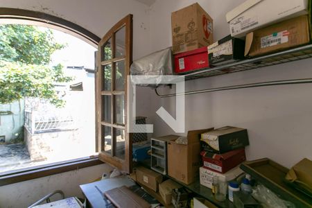 Casa à venda com 800m², 7 quartos e 5 vagas Casa à venda com 800m², 7 quartos e 5 vagasBarracão - Quarto 1