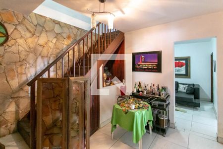 Casa à venda com 800m², 7 quartos e 5 vagas Casa à venda com 800m², 7 quartos e 5 vagasSala