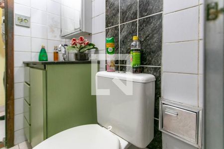 Casa à venda com 800m², 7 quartos e 5 vagas Casa à venda com 800m², 7 quartos e 5 vagasBanheiro Social 1