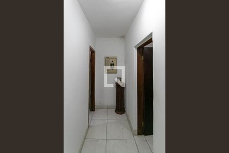 Casa à venda com 800m², 7 quartos e 5 vagas Casa à venda com 800m², 7 quartos e 5 vagasCorredor