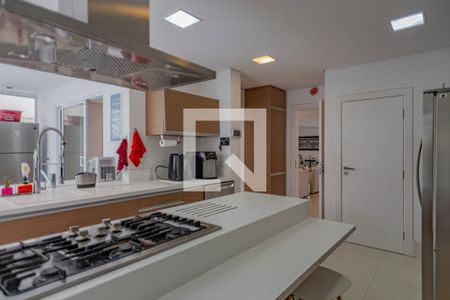 Casa à venda com 400m², 4 quartos e 4 vagas Casa à venda com 400m², 4 quartos e 4 vagasCozinha Americana