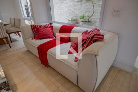 Casa à venda com 400m², 4 quartos e 4 vagas Casa à venda com 400m², 4 quartos e 4 vagasDetalhe Sala