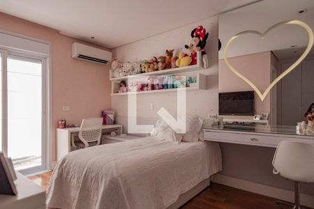 Casa à venda com 400m², 4 quartos e 4 vagas Casa à venda com 400m², 4 quartos e 4 vagasQuarto 2 - Suíte