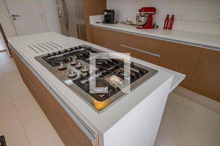 Casa à venda com 400m², 4 quartos e 4 vagas Casa à venda com 400m², 4 quartos e 4 vagasCozinha Americana - Detalhe