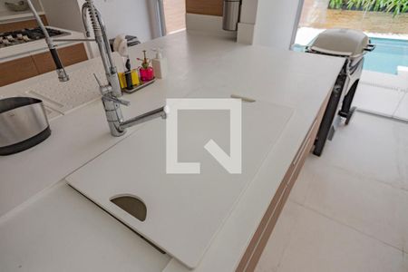 Casa à venda com 400m², 4 quartos e 4 vagas Casa à venda com 400m², 4 quartos e 4 vagasEspaço Gourmet