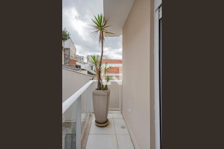Casa à venda com 400m², 4 quartos e 4 vagas Casa à venda com 400m², 4 quartos e 4 vagasQuarto 1 - Suíte - Varanda