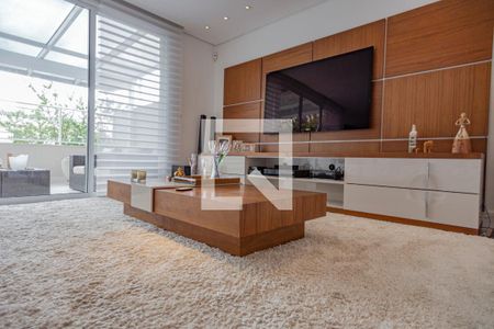 Casa à venda com 400m², 4 quartos e 4 vagas Casa à venda com 400m², 4 quartos e 4 vagasDetalhe Sala