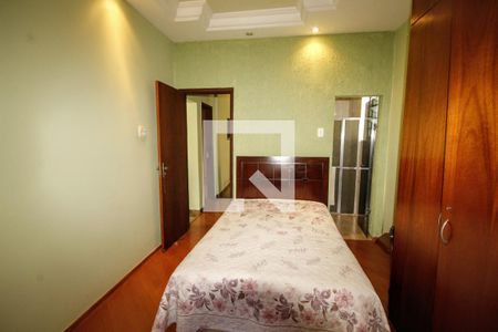 Casa à venda com 252m², 7 quartos e 3 vagas