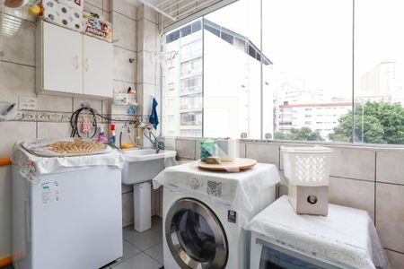 Apartamento à venda com 168m², 3 quartos e 1 vagaÁrea de Serviço