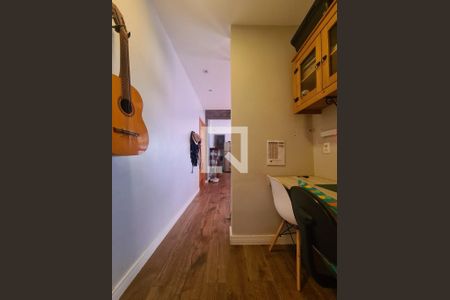 Apartamento à venda com 68m², 1 quarto e 1 vaga Apartamento à venda com 68m², 1 quarto e 1 vagaEscritório