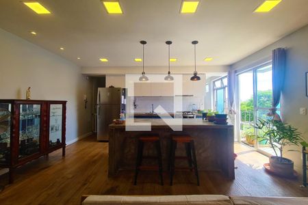 Apartamento à venda com 68m², 1 quarto e 1 vaga Apartamento à venda com 68m², 1 quarto e 1 vagaCozinha Americana