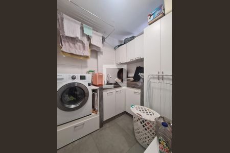 Apartamento à venda com 68m², 1 quarto e 1 vaga Apartamento à venda com 68m², 1 quarto e 1 vagaÁrea de Serviço