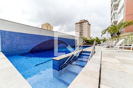 Apartamento à venda com 65m², 2 quartos e 1 vaga Apartamento à venda com 65m², 2 quartos e 1 vagaÁrea comum - Piscina