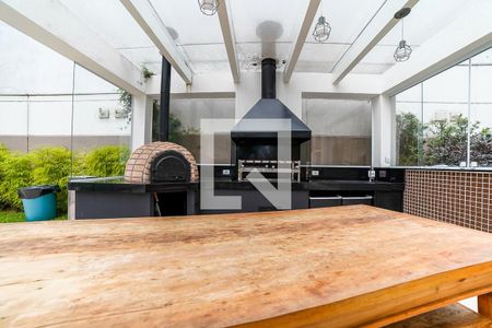 Apartamento à venda com 65m², 2 quartos e 1 vaga Apartamento à venda com 65m², 2 quartos e 1 vagaÁrea comum - Churrasqueira