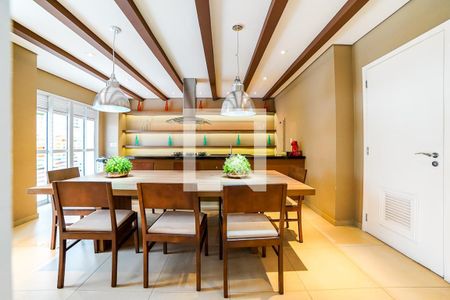 Apartamento à venda com 65m², 2 quartos e 1 vaga Apartamento à venda com 65m², 2 quartos e 1 vagaÁrea comum - Salão de festas